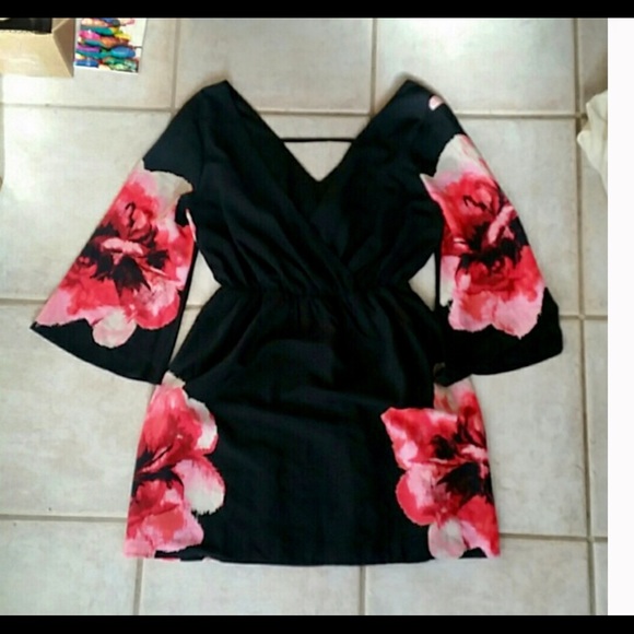 Pink Owl Dresses & Skirts - DONATED - Host Pic!  Floral Tunic or Mini Dress